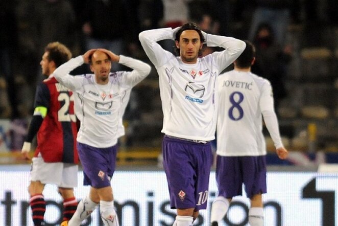 „Fiorentina“ žaidėjai netiki tuo kas vyksta aikštėje | LaPresse/Scanpix nuotr.