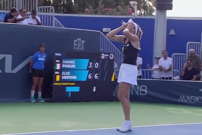 Elise Mertens | „Stop“ kadras