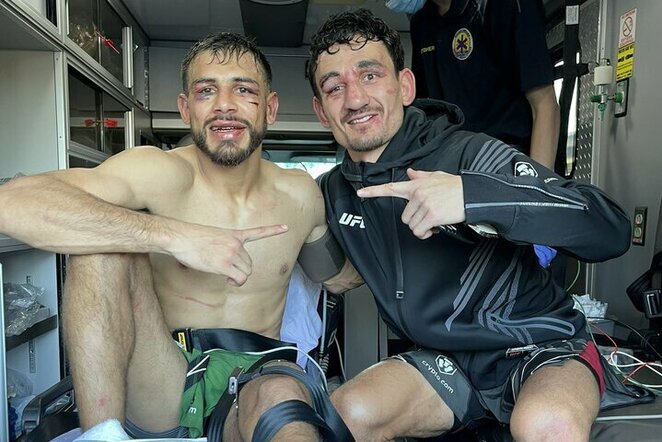 Yairas Rodriguezas ir Maxas Holloway | Organizatorių nuotr.