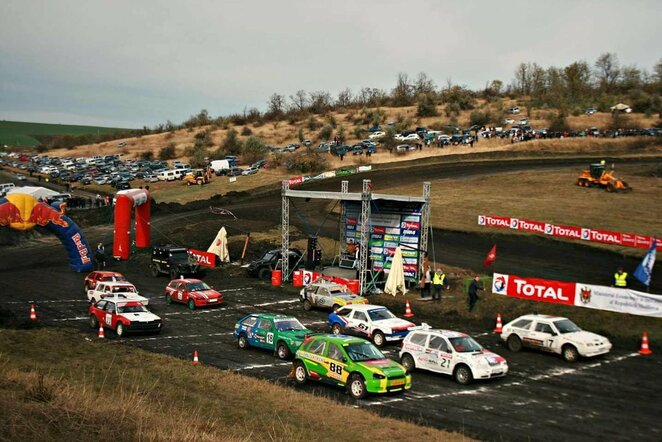 Gargždų autokroso lenktynininkai šalies garbę gins lenktynėse Moldovoje | Organizatorių nuotr.