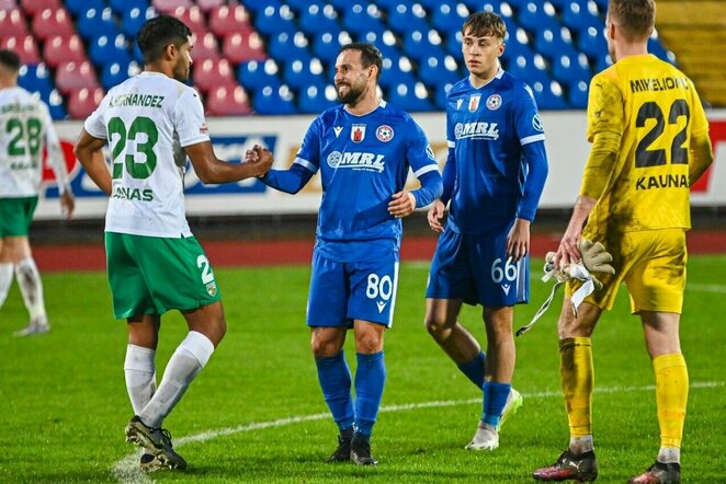 Elivelto (centre) | fk-panevezys.lt nuotr.