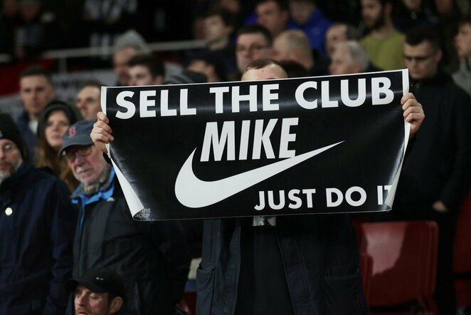 „Newcastle United“ fanų žinutė | Scanpix nuotr.