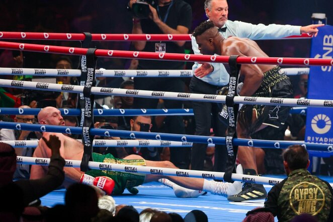 Tysonas Fury ir Francis Ngannou | Scanpix nuotr.