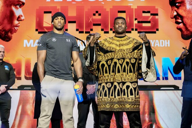 Anthony Joshua ir Francisas Ngannou | Organizatorių nuotr.