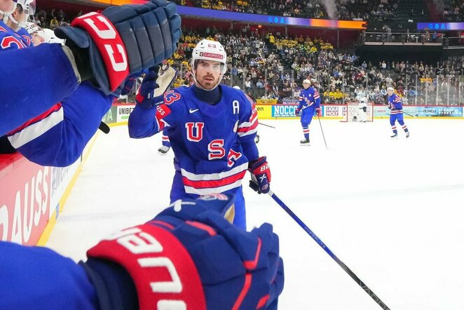 JAV – Suomija rungtynių akimirka | IIHF nuotr.