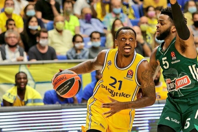 Jamesas Nunnally | „Twitter“ nuotr.