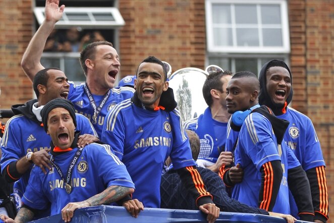 „Chelsea“ klubas švenčia Čempionų lygos trofėjų Londone | Reuters/Scanpix nuotr.