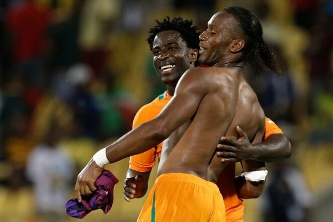 DKK įvarčių autoriai - Bony Wilfriedas ir Didieras Drogba| AP/Scanpix nuotr.
