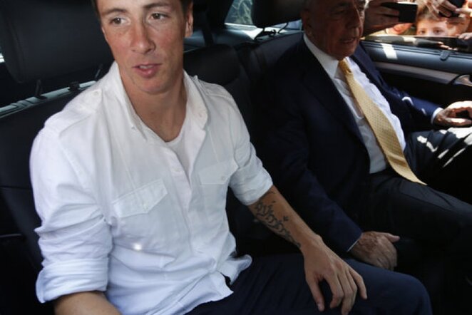 Fernando Torresas atvyko į Milaną | AP/Scanpix nuotr.