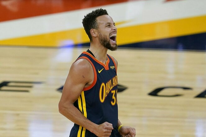 S.Curry uždirbs įspūdingą pinigų sumą I Scanpix nuotr.