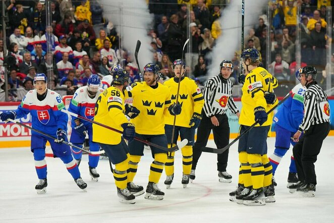 Švedija – Slovakija rungtynių akimirka | IIHF nuotr.
