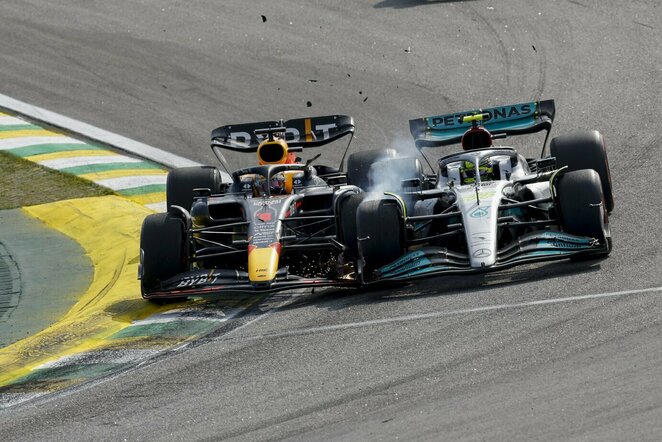 Maxas Verstappenas ir Lewisas Hamiltonas | Scanpix nuotr.