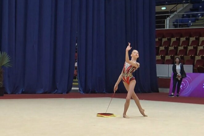 Meninė gimnastika | „Stop“ kadras