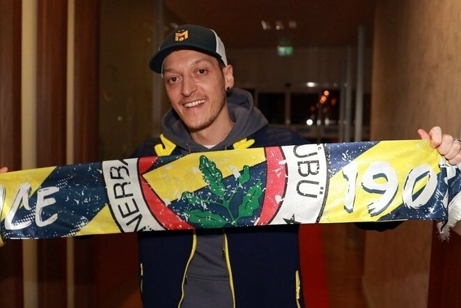 Mesutas Ozilas | „Twitter“ nuotr.