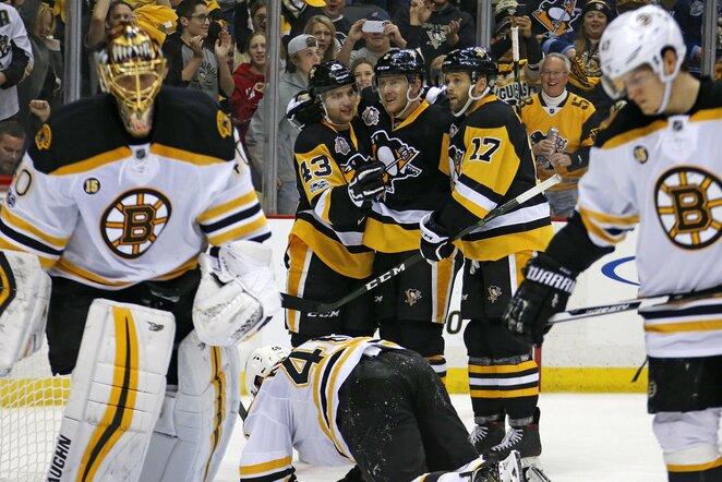 „Penguins“ - „Bruins“ rungtynių akimirka | Scanpix nuotr.