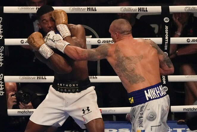 Anthony Joshua ir Oleksandras Usykas | Scanpix nuotr.