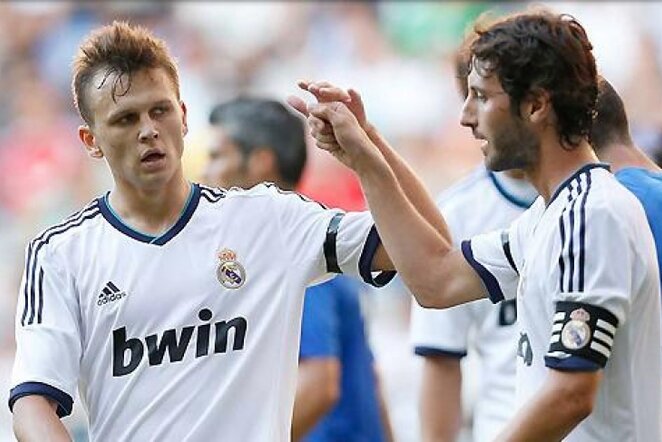 Įvartį švenčiantys Madrido „Real“ futbolininkai | realmadrid.es nuotr.