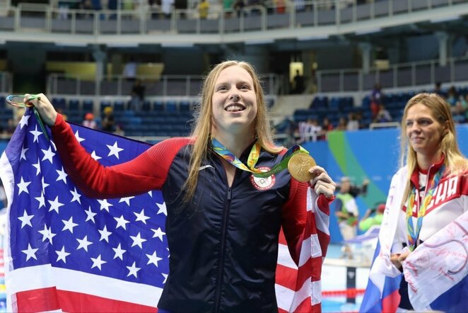 Lilly King ir Julija Jefimova | Scanpix nuotr.