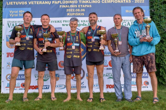 Kupiškyje paaiškėjo stipriausios Lietuvos veteranų paplūdimio tinklinio komandos | Organizatorių nuotr.