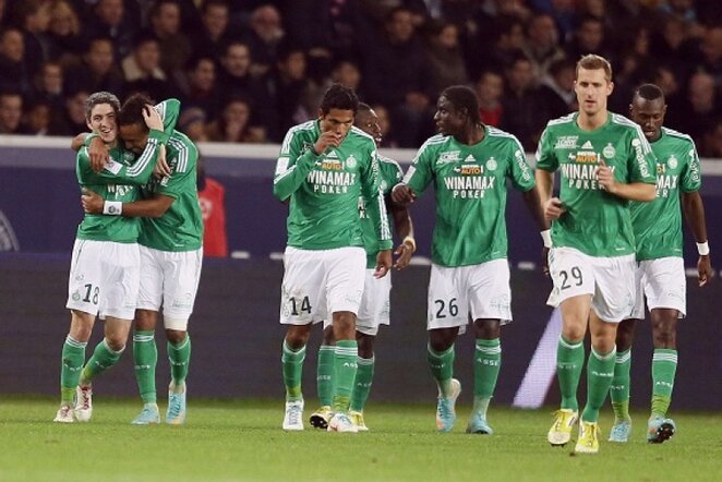 „Saint-Etienne“ futbolininkai džiaugiasi įvarčiu | AFP/Scanpix nuotr.