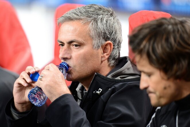 Jose Mourinho (centre) | AFP/Scanpix nuotr.