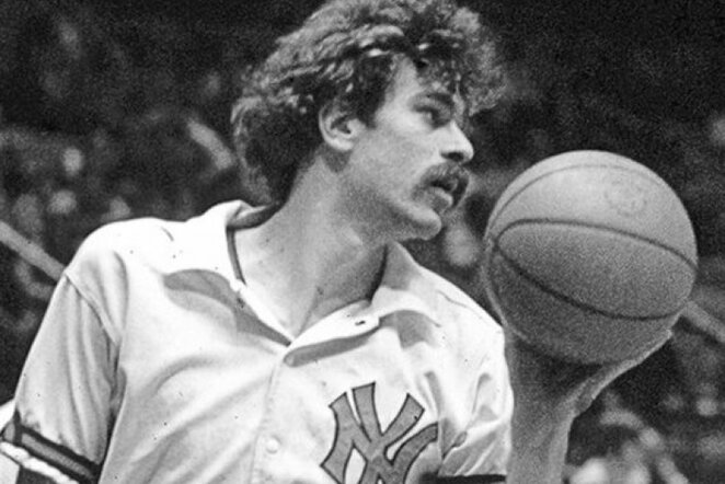 Ph.Jacksonas į „Knicks“ klubą sugrįžo po 36-erių metų pertraukos (Scanpix)