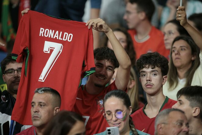 Cristiano Ronaldo fanai | EPA nuotr.