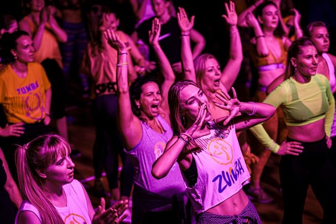Didysis Zumba maratonas sugrįžta su saugia ir nuotaikinga programa | Manto Gudzinevičiaus nuotr.