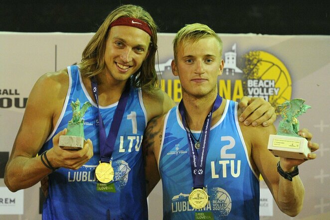 Lietuvos paplūdimio tinklininkai pirmą sykį triumfavo FIVB pasaulio turo turnyre | FIVB nuotr.