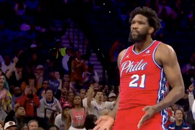 Joelis Embiidas | „Stop“ kadras