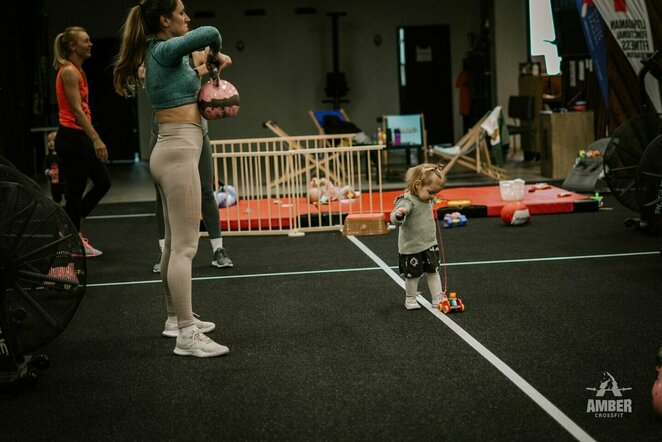 Įgyvendintas projektas mamoms padovanojo sporto džiaugsmą | Organizatorių nuotr.