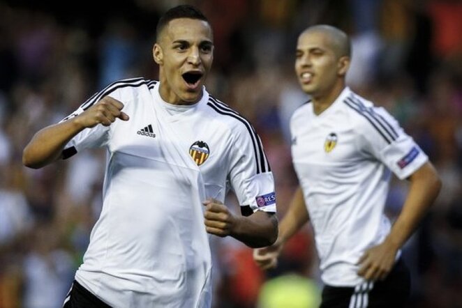 Rodrigo (kair.) išvedė savo klubą į priekį | AFP/Scanpix nuotr.