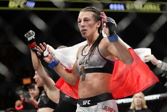Rose Namajunas prieš Joanną Jedrzejczyk | Scanpix nuotr.