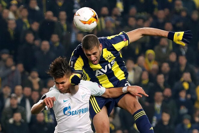 Islamas Slimani (dešinėje) | Scanpix nuotr.
