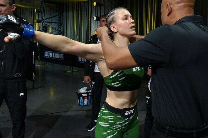 Julija Stoliarenko | „Stop“ kadras