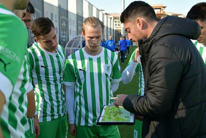 Justas Lasickas (centre) | Organizatorių nuotr.