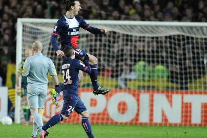 Zlatanas Ibrahimovičius džiaugiasi savo įvarčiu | AFP/Scanpix nuotr.