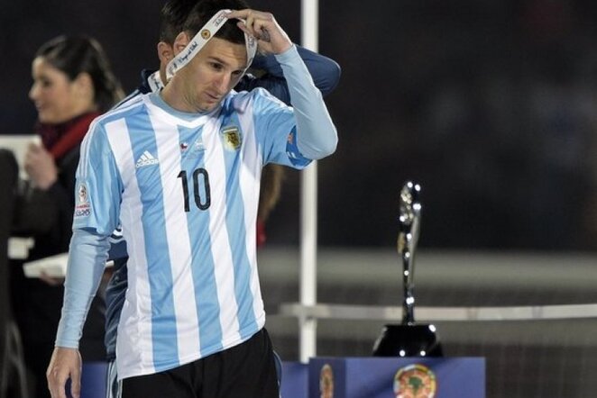 Lionelis Messi ne itin buvo patenkintas sidabru | AFP/Scanpix nuotr.