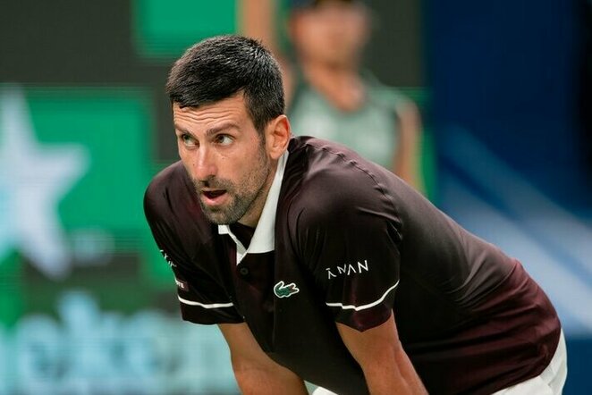 Novakas Djokovičius prieš Hubertą Hurkaczą | EPA / ALEX PLAVEVSKI nuotr.