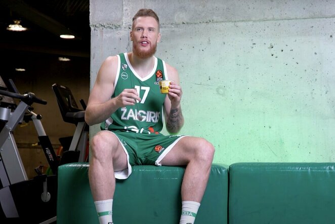 Brazdeikis | Youtube.com nuotr.