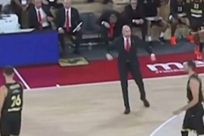 Vassilis Spanoulis | „Stop“ kadras