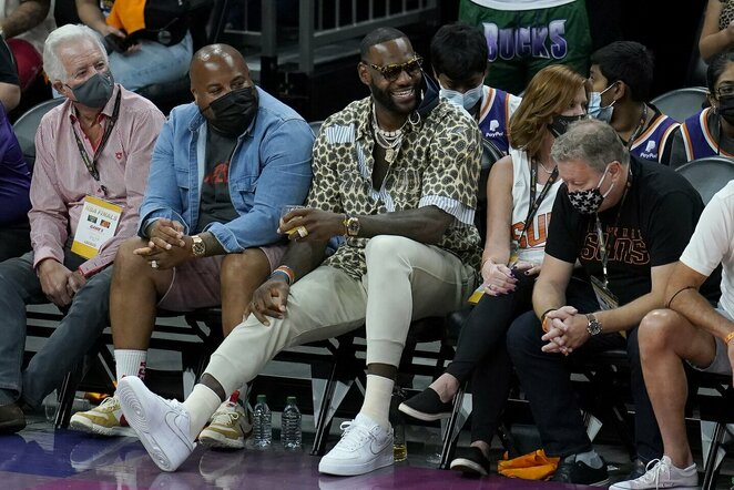 LeBronas Jamesas | Scanpix nuotr.