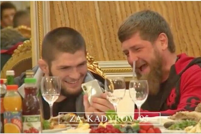 Chabibas Nurmagomedovas ir Ramzanas Kadyrovas | Youtube.com nuotr.