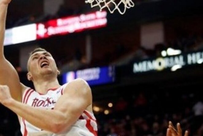 D.Motiejūnas lieka Hjustono klube (Scanpix nuotr.)