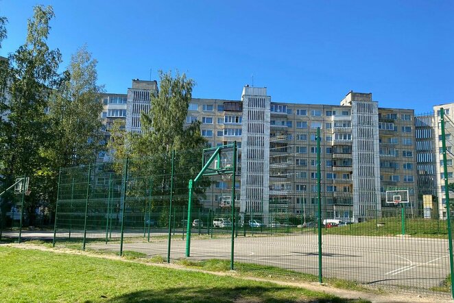 A.Karnišovo jubiliejaus proga – atnaujinta krepšinio aikštelė | krepsinionamai.lt nuotr.