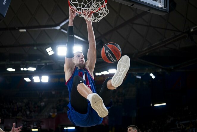 Janas Vesely | „Twitter“ nuotr.