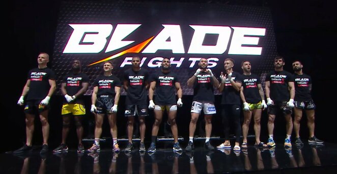 „Blade Fights“ kovotojai | „Stop“ kadras