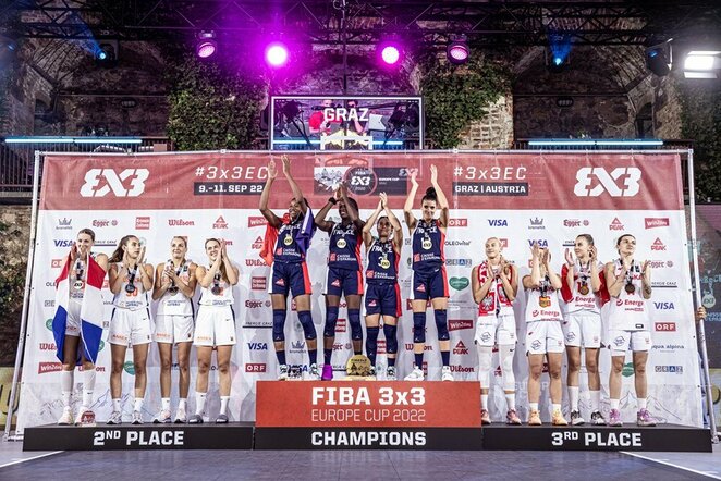 Čempionato prizininkės | FIBA nuotr. Čempionato prizininkės | FIBA nuotr.