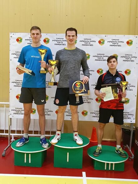 Lietuvos stalo teniso Top-12 pirmenybių prizininkai | Organizatorių nuotr.