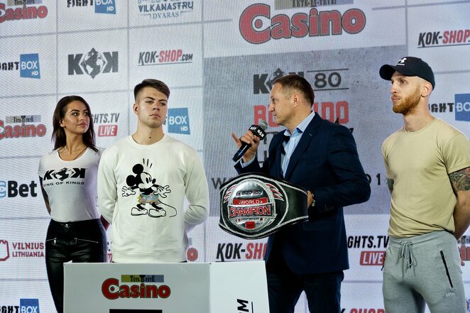 „KOK'80“ kovotojų svėrimai | Sportas.lt/Tito Pacausko nuotr. „KOK'80“ kovotojų svėrimai | Sportas.lt/Tito Pacausko nuotr.